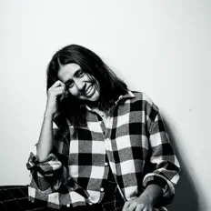 收听 Renee Chaurasia、观看音乐视频、阅读小传、查看巡演日期等 ！