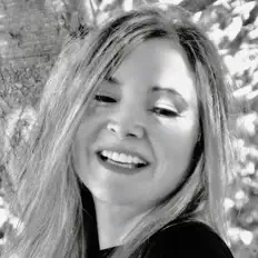 Listen to Angela Leonard Band, watch music videos, read bio, see tour dates & more!