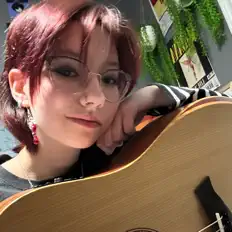 Dengarkan Christyn, tonton video musik, baca bio, lihat tanggal tur & lainnya!