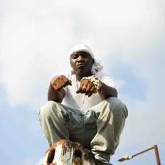 Dengarkan Khana, tonton video musik, baca bio, lihat tanggal tur & lainnya!