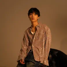收听 Haruki、观看音乐视频、阅读小传、查看巡演日期等 ！