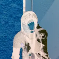 Ακούστε περιεχόμενο από Lunarx, παρακολουθήστε μουσικά βίντεο, διαβάστε το βιογραφικό, δείτε ημερομηνίες περιοδείας, και πολλά ακόμη!