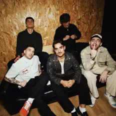 Escucha a Oslo Ovnies, mira vídeos musicales, lee la biografía, consulta fechas de giras y mucho más.