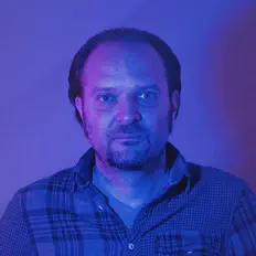 Escucha a MAVAREL, mira vídeos musicales, lee la biografía, consulta fechas de giras y mucho más.