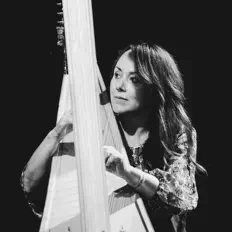 Listen to Amanda Whiting, watch music videos, read bio, see tour dates & more!