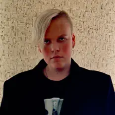 Listen to hollivolli, watch music videos, read bio, see tour dates & more!