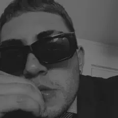 Ascolta Matty B, guarda video musicali, leggi la biografia, vedi le date del tour & altro!