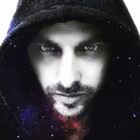 收听 undefined、观看音乐视频、阅读小传、查看巡演日期等 ！