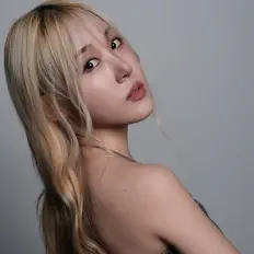 收听 Kehdii、观看音乐视频、阅读小传、查看巡演日期等 ！