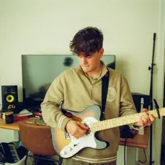 Dengarkan Zach Spear, tonton video musik, baca bio, lihat tanggal tur & lainnya!