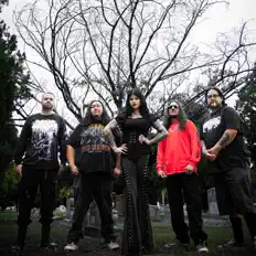 收听 Death Benefits、观看音乐视频、阅读小传、查看巡演日期等 ！