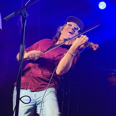Listen to Jeremy Garrett, watch music videos, read bio, see tour dates & more!