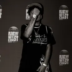 Poslechněte si interpreta slcMemo, sledujte hudební videa, přečtěte si životopis, podívejte se na data turné a další informace.