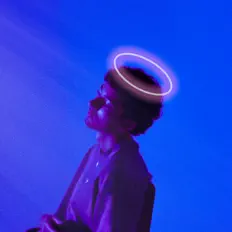 Ouve Jay Lanic, vê vídeos de música, lê a biografia, vê as datas da digressão e muito mais!