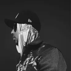 Poslechněte si interpreta Doubleorambo, sledujte hudební videa, přečtěte si životopis, podívejte se na data turné a další informace.