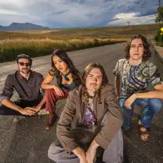 Ascolta Broken Compass Bluegrass, guarda video musicali, leggi la biografia, vedi le date del tour & altro!