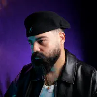 Hör dir undefined an, schau dir Musikvideos an, lies die Biografie, finde Tourdaten und mehr!