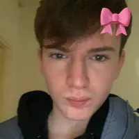 Ouve undefined, vê vídeos de música, lê a biografia, vê as datas da digressão e muito mais!