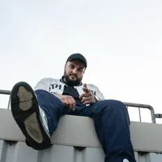 收听 Big O、观看音乐视频、阅读小传、查看巡演日期等 ！