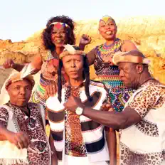 PlatformOne SA: песни, клипы, биография, даты выступлений и многое другое.