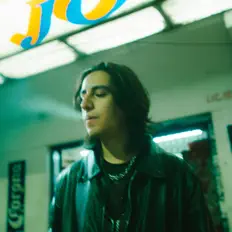 Ακούστε περιεχόμενο από Clément, παρακολουθήστε μουσικά βίντεο, διαβάστε το βιογραφικό, δείτε ημερομηνίες περιοδείας, και πολλά ακόμη!