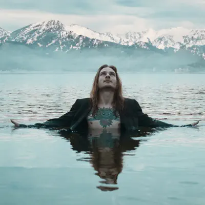 Ascolta Raev, guarda video musicali, leggi la biografia, vedi le date del tour & altro!