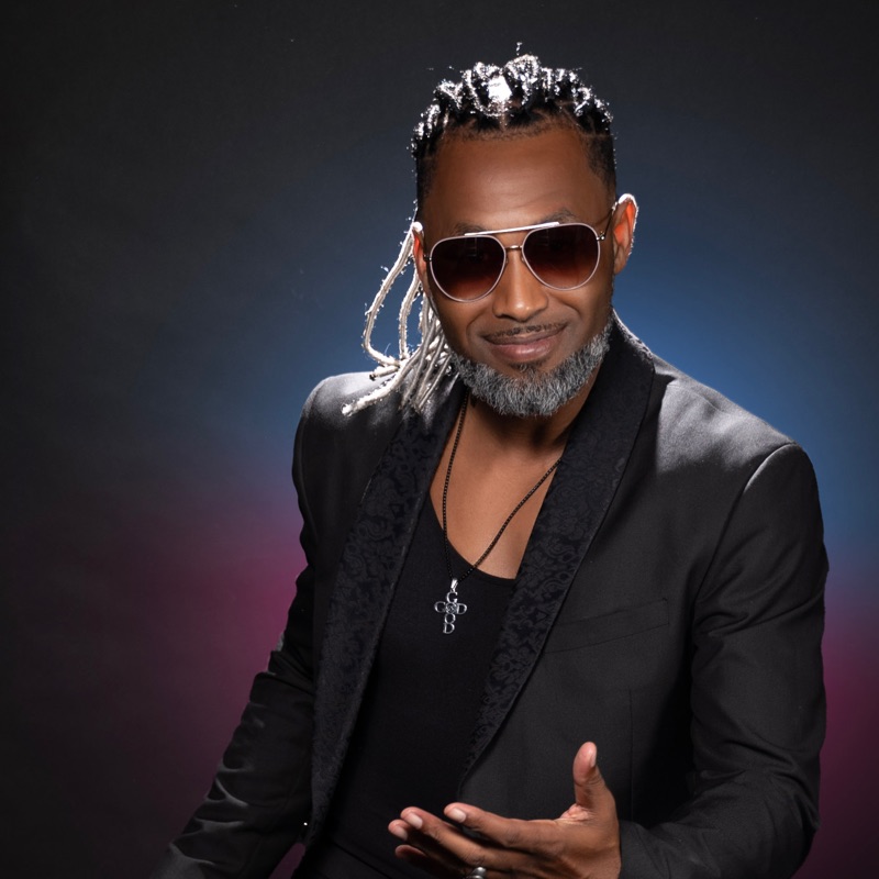 Song - Tubarões Azuis (T.A.) (Feat. Zeca Nha Reinalda) - Gilyto Mr. Entertainer