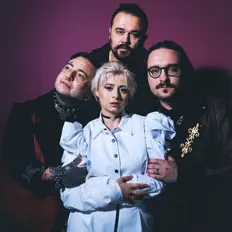 Makbet을(를) 듣고, 뮤직 비디오를 보고, 약력을 읽고, 투어 일정 등을 확인하세요!