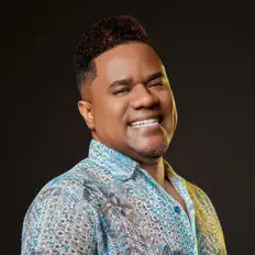 Escucha a Daniel Segura, mira vídeos musicales, lee la biografía, consulta fechas de giras y mucho más.