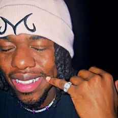 Escucha a D Note, mira vídeos musicales, lee la biografía, consulta fechas de giras y mucho más.