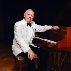 Hör dir Philip Fowke an, schau dir Musikvideos an, lies die Biografie, finde Tourdaten und mehr!