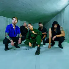 Posłuchaj wykonawcy Onyria, obejrzyj teledyski, przeczytaj biografię, zobacz daty tras koncertowych i nie tylko!