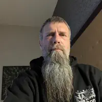 Ascolta undefined, guarda video musicali, leggi la biografia, vedi le date del tour & altro!