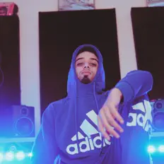 Dengarkan Lazy Beat, tonton video musik, baca bio, lihat tanggal tur & lainnya!