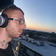 Escucha a Josh Reim, mira vídeos musicales, lee la biografía, consulta fechas de giras y mucho más.