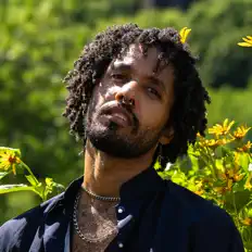 Luister naar Ballad, bekijk muziekvideo's, lees de bio, bekijk de tourdata, en meer!