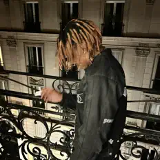 Escucha a OSL1NN, mira videos musicales, lee su biografía, consulta las fechas de las gira y más.