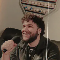 Mind7et सुनें, म्यूज़िक वीडियो देखें, बायो पढ़ें, दौरे की तारीखें और बहुत कुछ देखें!