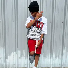 Ouça YAD SHAWN, assista a videoclipes, leia a biografia, veja as datas das turnês e mais!