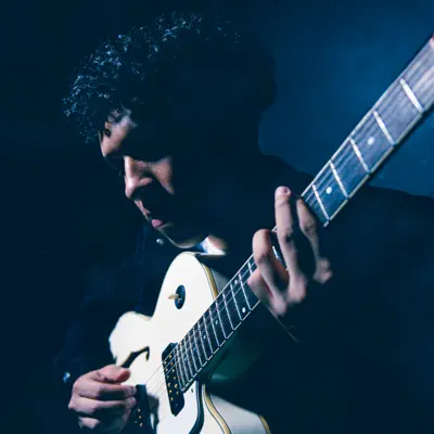 Listen to Osvaldo Zambrano, watch music videos, read bio, see tour dates & more!