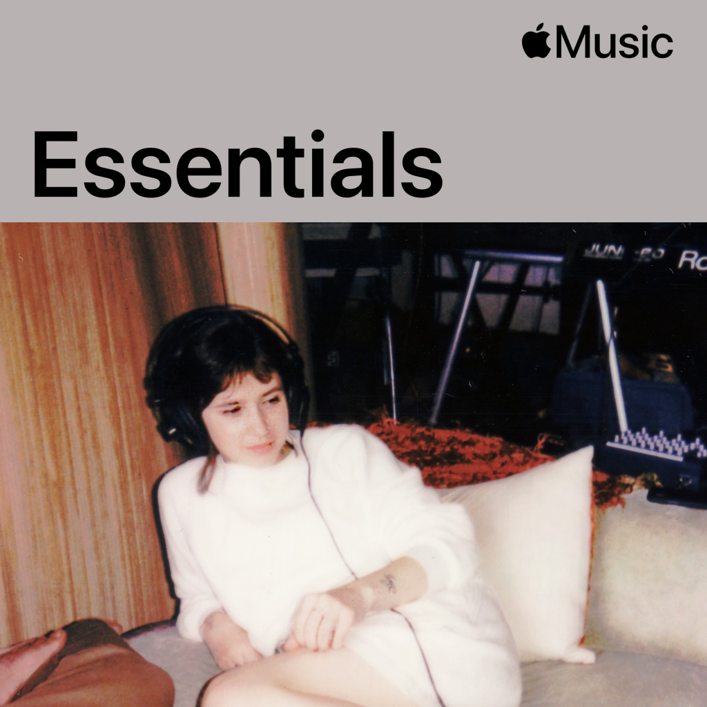 Clairo Essentials
