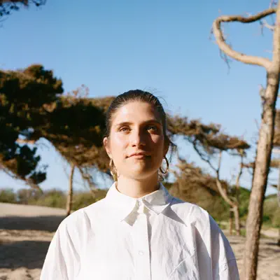 Listen to Libby Akerman, watch music videos, read bio, see tour dates & more!