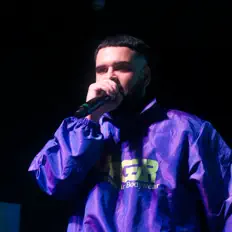 Luister naar SHA7, bekijk muziekvideo's, lees de bio, bekijk de tourdata, en meer!