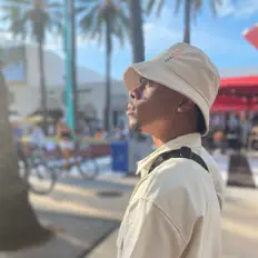 Listen to Fonso FC, watch music videos, read bio, see tour dates & more!