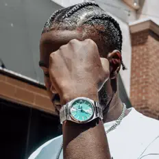 Listen to LOE 2x, watch music videos, read bio, see tour dates & more!