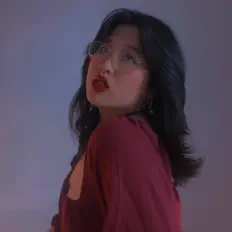 收听 Jocelyn Wynter、观看音乐视频、阅读小传、查看巡演日期等 ！