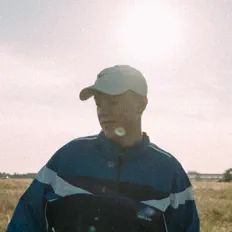 Ascolta Fritz Speck, guarda video musicali, leggi la biografia, vedi le date del tour & altro!