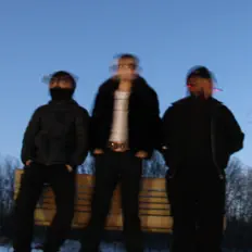 收听 Intoxicat3d、观看音乐视频、阅读小传、查看巡演日期等 ！