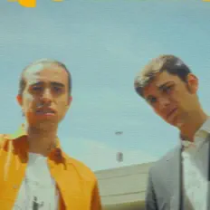 Listen to Questo e Quello, watch music videos, read bio, see tour dates & more!