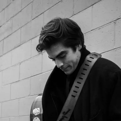 Listen to Jeremy Kneeshaw, watch music videos, read bio, see tour dates & more!